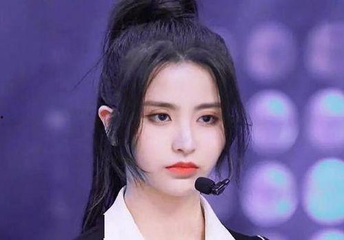 圈内爆料金子涵,圈内爆料揭示她的不为人知一面